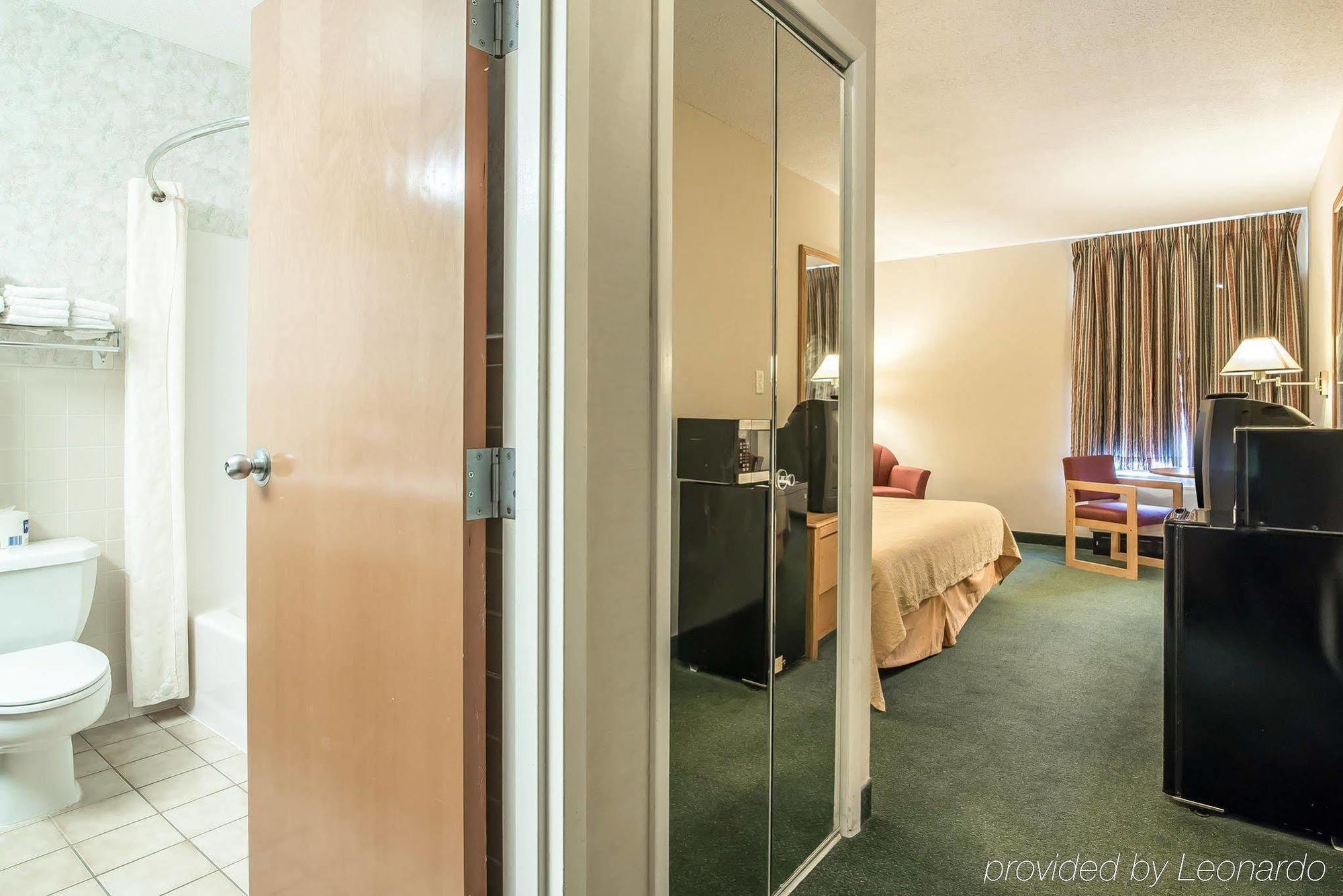 Quality Inn Binghamton West Apalachin Extérieur photo